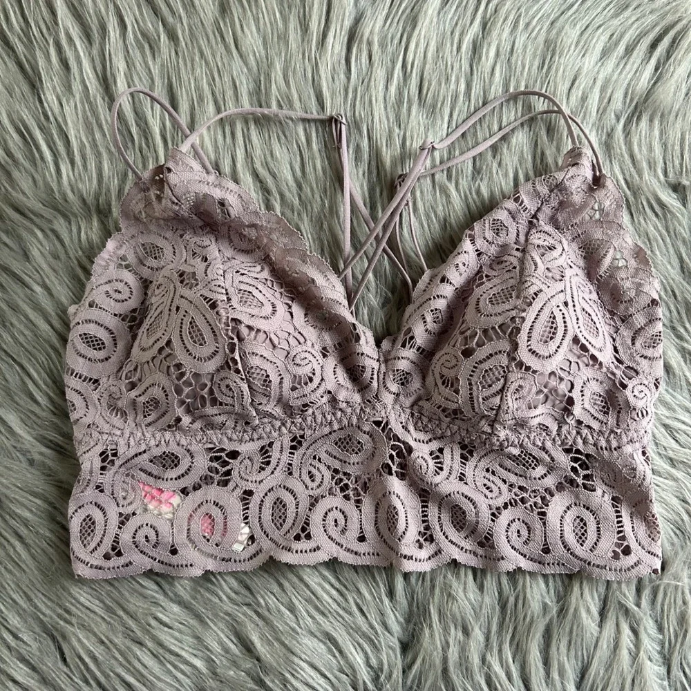 PINK‎ Victoria's Secret Wireless Bralette Womens Size Large Purple Lace Bra
